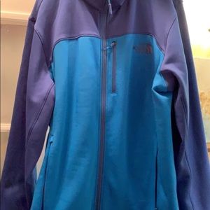 Men’s NWT north face jacket
